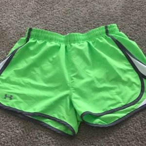 Under Armor Women’s Running Shorts-SM